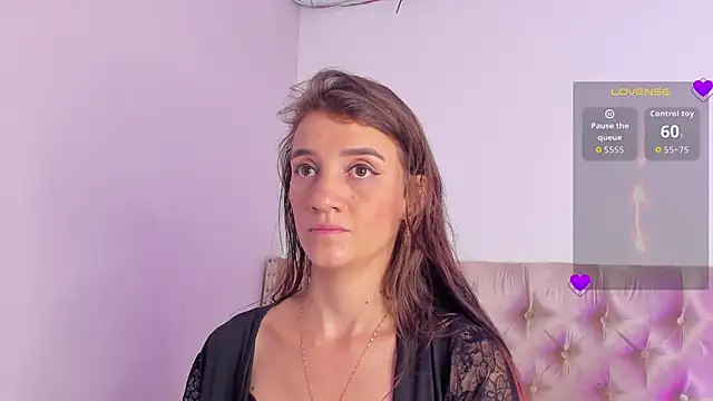 ArianaaGrace online show from January 2026 07:38:01 PM