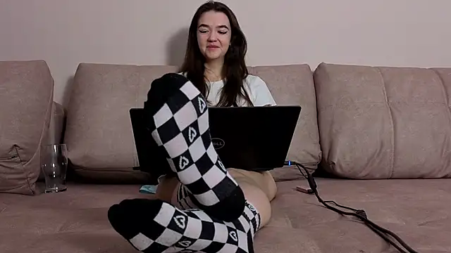 imyourdreams online show from May 2026 11:12:03 PM
