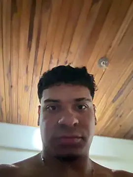 Snapshot of Batman04 chatting on April 2026 06:30:01 AM Batman04 online show from April 2026 06:30:01 AM