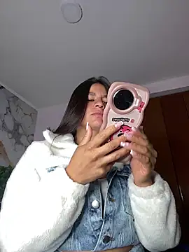 sofia 23x online show from October 2025 12:46:01 PM