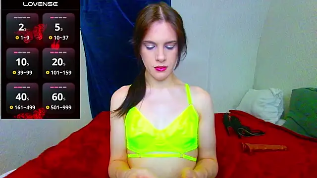 Nicole Redfields online show from February 2026 06:01:01 AM