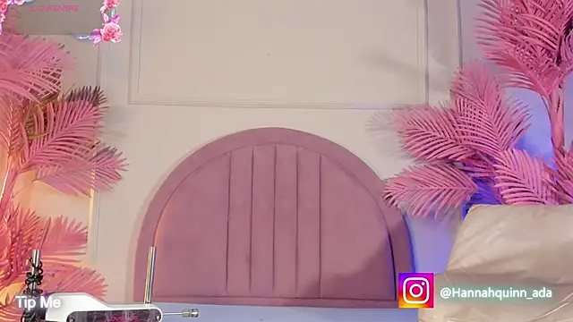 Hanaahquinn online show from May 2026 11:39:02 AM