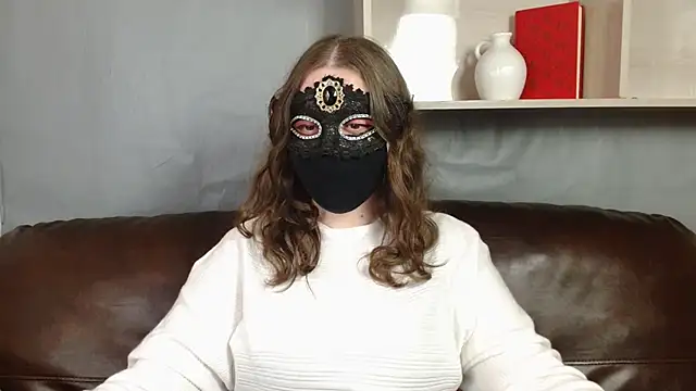 ImMissAmelie online show from July 2026 10:46:02 PM