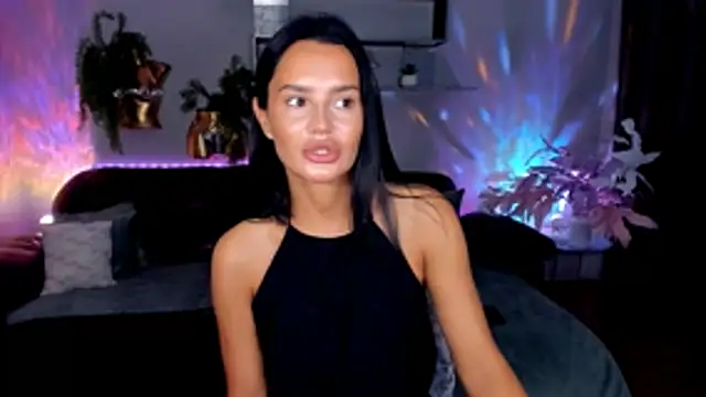 Snapshot of DanaSincere chatting on July 2026 04:19:01 AM DanaSincere online show from July 2026 04:19:01 AM