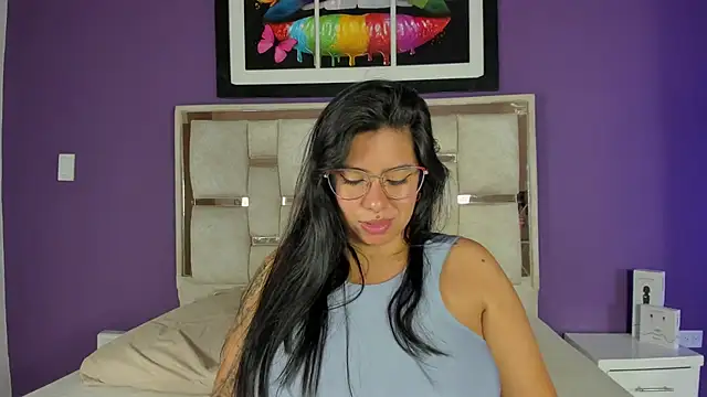 Snapshot of emilyy_cooperr chatting on March 2026 12:11:01 PM emilyy cooperr online show from March 2026 12:11:01 PM