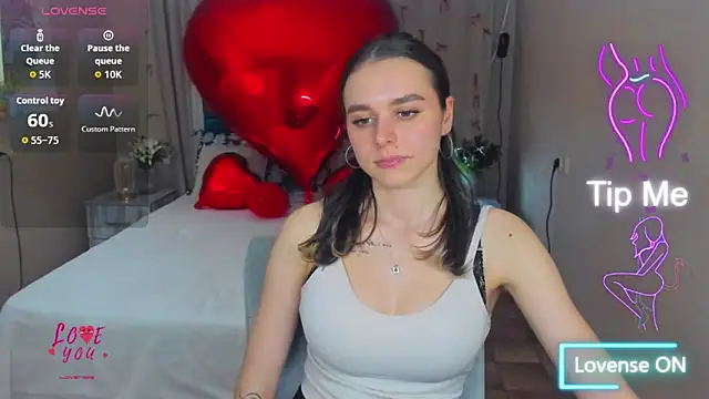 EmelyMason online show from February 2026 11:07:01 AM