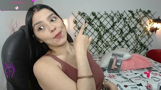 issa  nassar online show from September 2025 02:22:02 PM