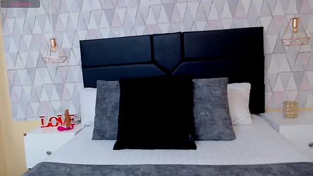 Snapshot of LiliJensen chatting on March 2025 11:21:02 PM LiliJensen online show from March 2025 11:21:02 PM