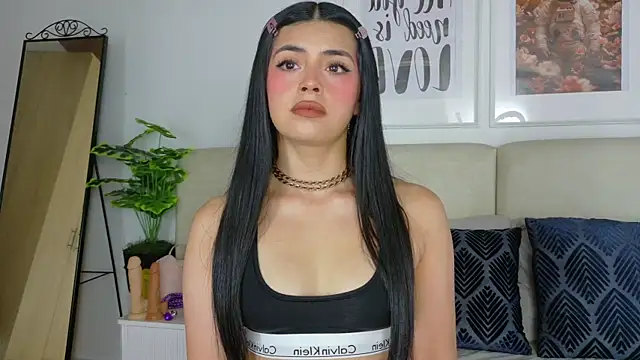 SaritaBratz online show from February 2026 10:02:02 PM