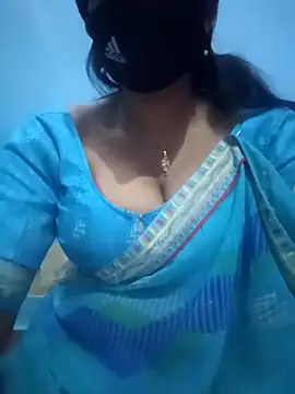 Sexyradha  online show from March 2026 04:18:01 PM
