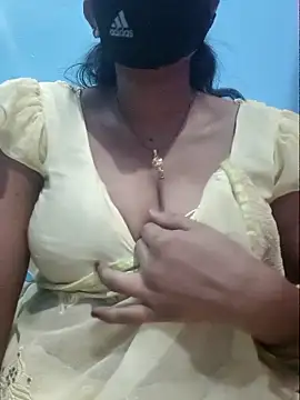 Sexyradha  online show from April 2026 07:48:01 PM