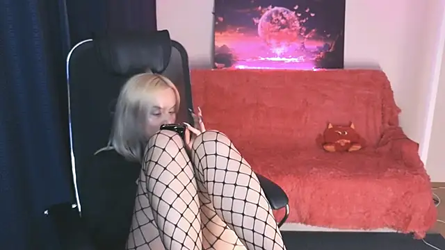 Miss Alice Silver online show from March 2025 09:58:02 PM