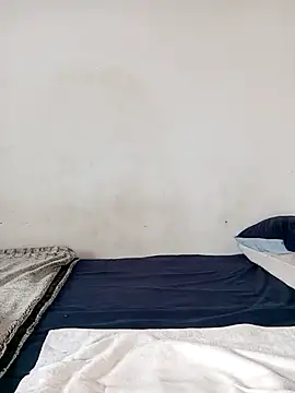 Snapshot of Missvixen81 chatting on December 2025 09:04:02 AM Missvixen81 online show from December 2025 09:04:02 AM