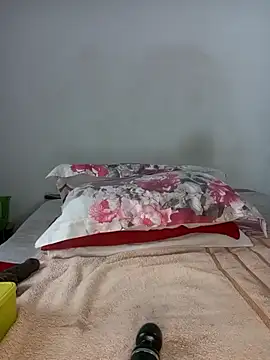 Missvixen81 online show from March 2026 08:21:02 AM