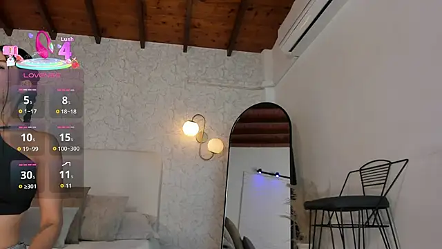 alanarouge online show from May 2026 11:49:02 AM
