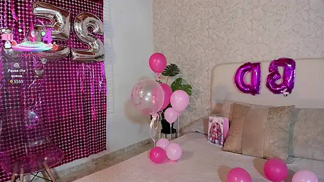alanarouge online show from May 2026 11:39:02 AM