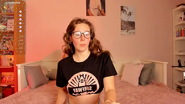 pusi musi online show from February 2026 02:11:02 PM