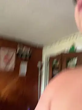 Queendeeeeothroattt online show from July 2026 03:59:01 PM