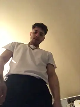 Snapshot of Donnydon79 chatting on March 2025 09:48:02 PM Donnydon79 online show from March 2025 09:48:02 PM