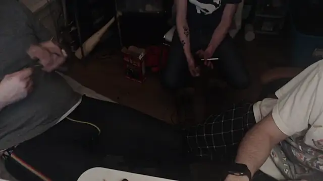 weknowourworth6999 online show from December 2025 04:52:01 AM