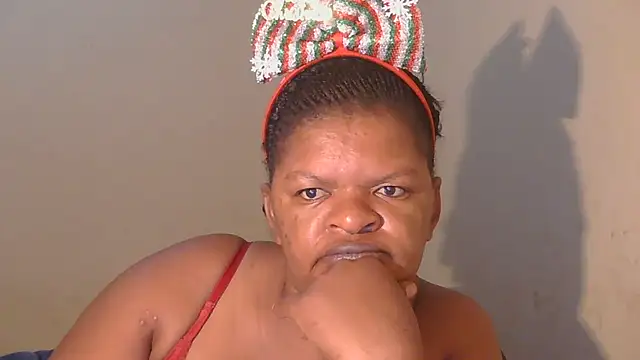 Snapshot of ebony_rose11 chatting on December 2024 02:25:02 AM ebony rose11 online show from December 2024 02:25:02 AM