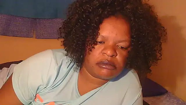 Snapshot of ebony_rose11 chatting on September 2025 09:36:01 PM ebony rose11 online show from September 2025 09:36:01 PM