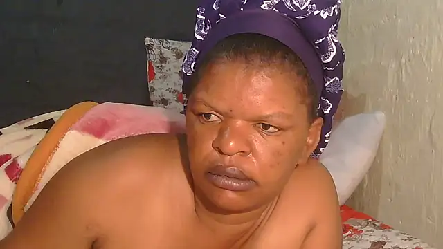 Snapshot of ebony_rose11 chatting on November 2025 03:18:02 AM ebony rose11 online show from November 2025 03:18:02 AM