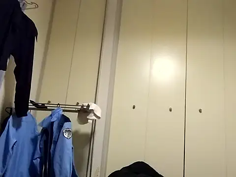 Snapshot of taaaaaa- chatting on December 2025 12:36:02 PM taaaaaa- online show from December 2025 12:36:02 PM