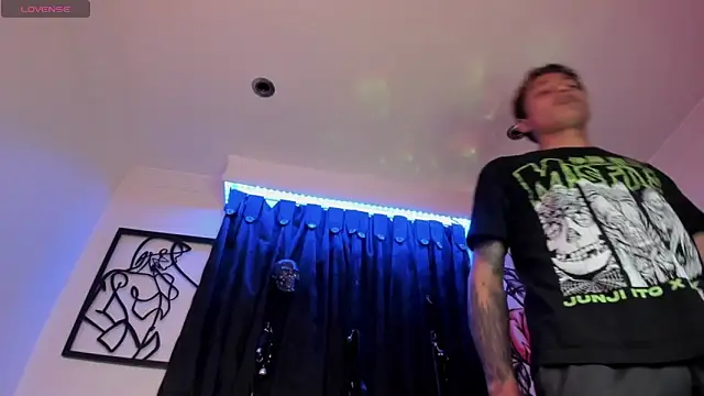 Snapshot of KratosAfroditacs chatting on March 2025 10:13:02 PM KratosAfroditacs online show from March 2025 10:13:02 PM