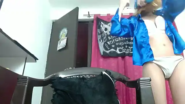 Snapshot of KratosAfroditacs chatting on September 2025 05:58:01 PM KratosAfroditacs online show from September 2025 05:58:01 PM