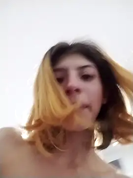 Snapshot of KratosAfroditacs chatting on October 2025 08:06:02 PM KratosAfroditacs online show from October 2025 08:06:02 PM