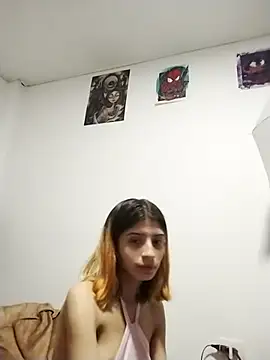 Snapshot of KratosAfroditacs chatting on October 2025 01:39:01 AM KratosAfroditacs online show from October 2025 01:39:01 AM