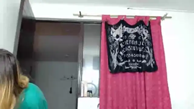 Snapshot of KratosAfroditacs chatting on October 2025 05:53:01 PM KratosAfroditacs online show from October 2025 05:53:01 PM