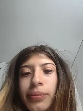 KratosAfroditacs online show from June 2026 06:01:02 PM