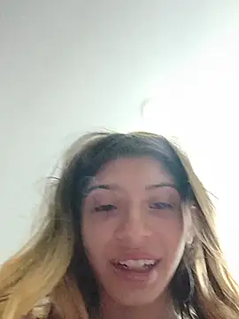KratosAfroditacs online show from July 2026 11:43:01 PM