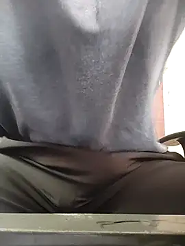 Snapshot of RightFielder chatting on September 2025 02:34:02 AM RightFielder online show from September 2025 02:34:02 AM