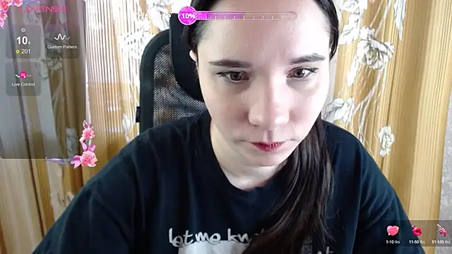 Snapshot of KateForLove chatting on October 2025 11:19:01 AM KateForLove online show from October 2025 11:19:01 AM