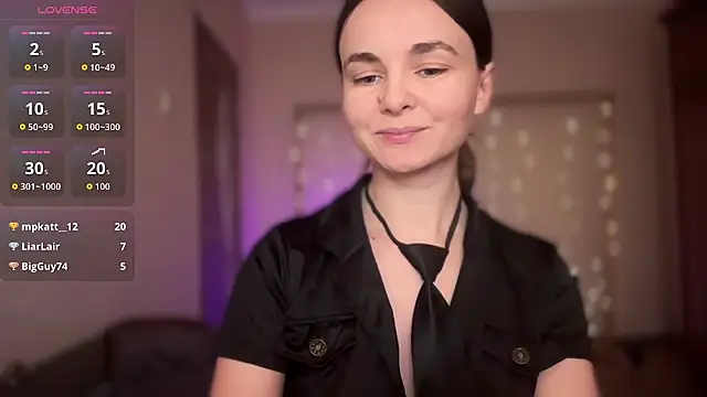 lanaloulou online show from September 2025 10:50:01 AM