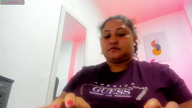 Ayliinn  online show from May 2026 12:41:01 AM