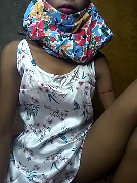 Snapshot of Cutesoma01 chatting on November 2025 09:04:02 AM Cutesoma01 online show from November 2025 09:04:02 AM