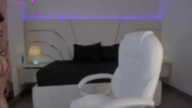 Violeta-Marquez online show from March 2025 11:51:01 AM