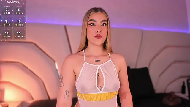 Violeta-Marquez online show from May 2026 11:27:02 AM