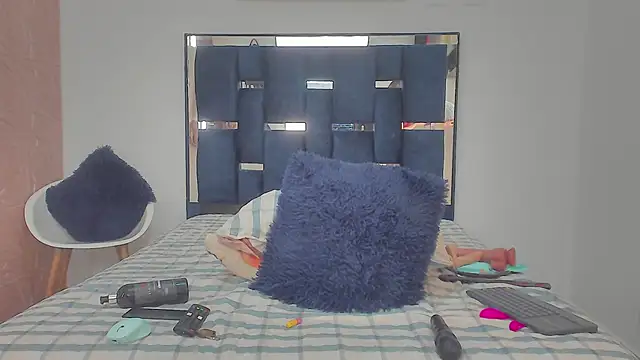 Aleska128 online show from March 2025 09:05:02 AM