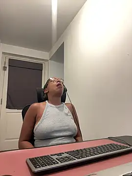 Melia Rayne online show from July 2026 11:13:01 AM