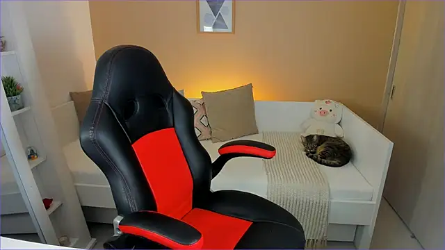 Snapshot of ValentinaMilann chatting on February 2026 12:53:01 AM ValentinaMilann online show from February 2026 12:53:01 AM