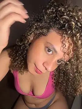 Snapshot of KittyTwerk_2 chatting on May 2026 06:17:01 PM KittyTwerk 2 online show from May 2026 06:17:01 PM