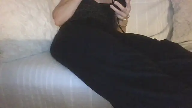 Valentinette online show from April 2026 08:21:01 PM