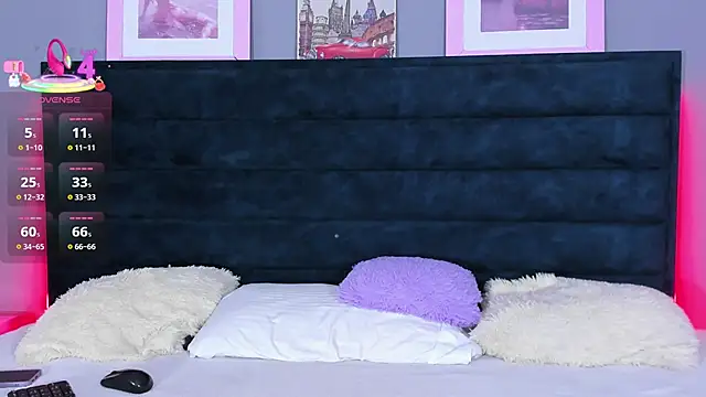 Snapshot of JackieDumont1 chatting on March 2025 03:02:02 AM JackieDumont1 online show from March 2025 03:02:02 AM