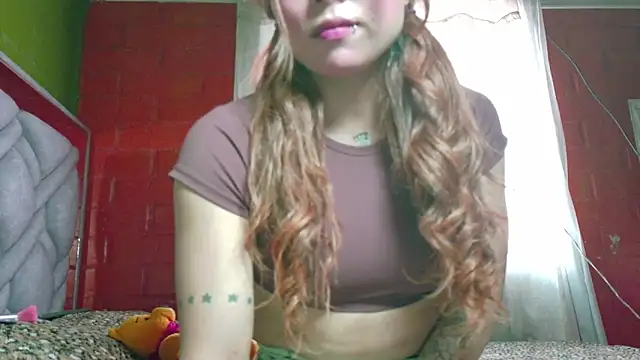 Snapshot of daniia_johns chatting on September 2025 09:14:01 PM daniia johns online show from September 2025 09:14:01 PM