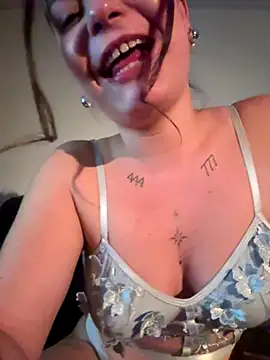 Biana Fernan online show from September 2025 11:19:01 PM